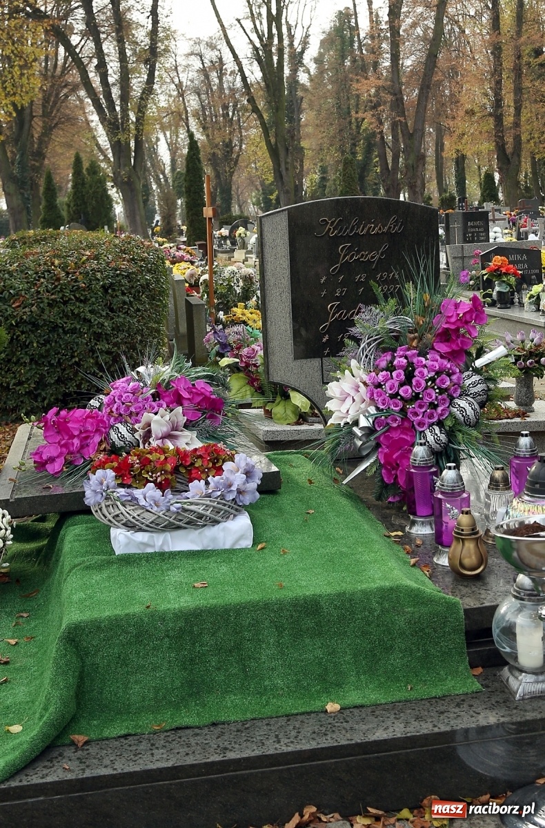 Zdjęcie w galerii na portalu naszraciborz.pl: Dziś pożegnano śp. Mariannę Halinę Korzonek wiadomości z regionu