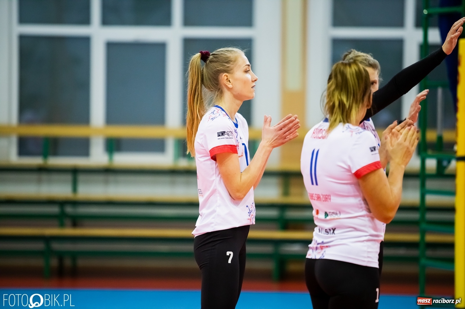 Zdjęcie w galerii na portalu naszraciborz.pl: Siatkarki Krzanowic bez szans w starciu z liderem [FOTO] wiadomości z regionu