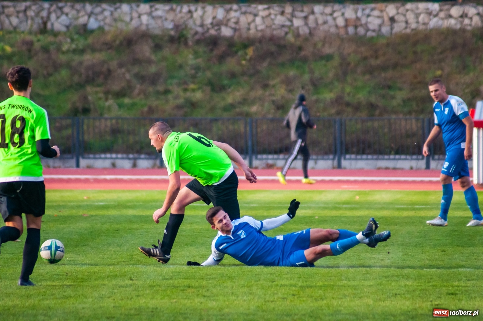 Zdjęcie w galerii na portalu naszraciborz.pl: Starcie Unii i Tworkowa poniżej oczekiwań [FOTO i WIDEO] wiadomości z regionu
