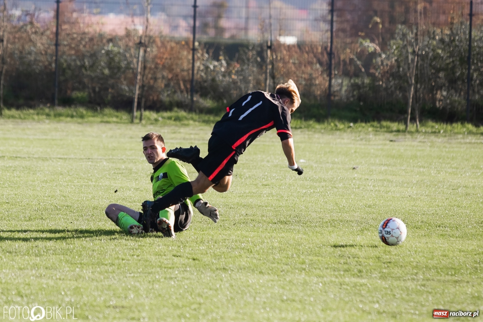 Zdjęcie w galerii na portalu naszraciborz.pl: Juniorzy Unii bezlitośni dla Górnika Radlin [FOTO] wiadomości z regionu