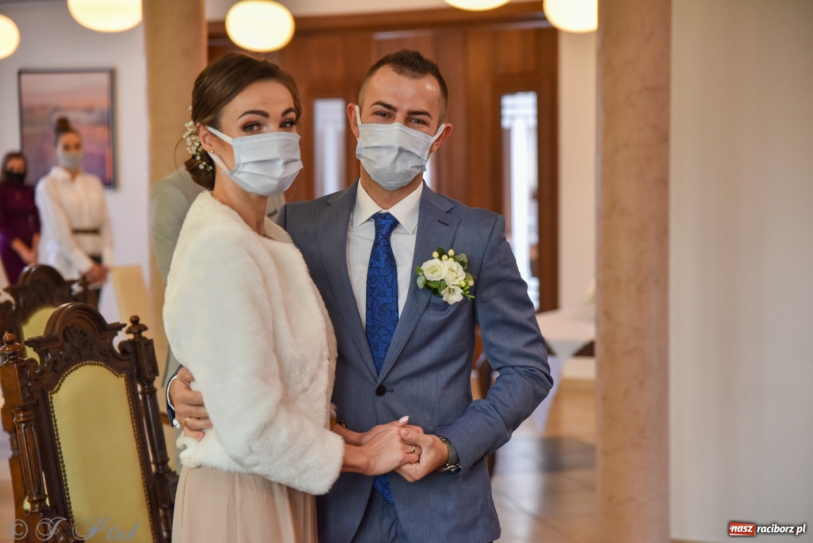 Zdjęcie w galerii na portalu naszraciborz.pl: Źródło zrobiło niespodziankę Karolinie i Tobiaszowi wiadomości z regionu