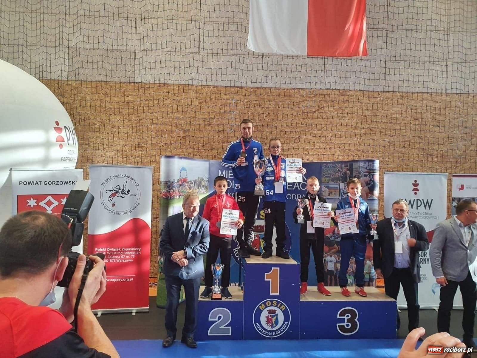 Zdjęcie w galerii na portalu naszraciborz.pl: Młodzi zapaśnicy Unii Racibórz tworzą historię wiadomości z regionu