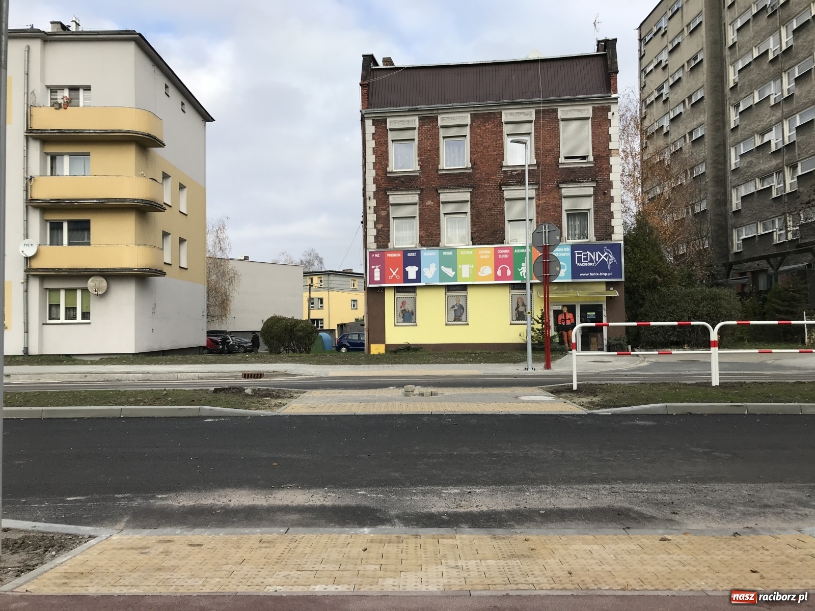 Zdjęcie w galerii na portalu naszraciborz.pl: Wyjaśnienia Zarządu Dróg Wojewódzkich w sprawie przejścia na Bosackiej wiadomości z regionu