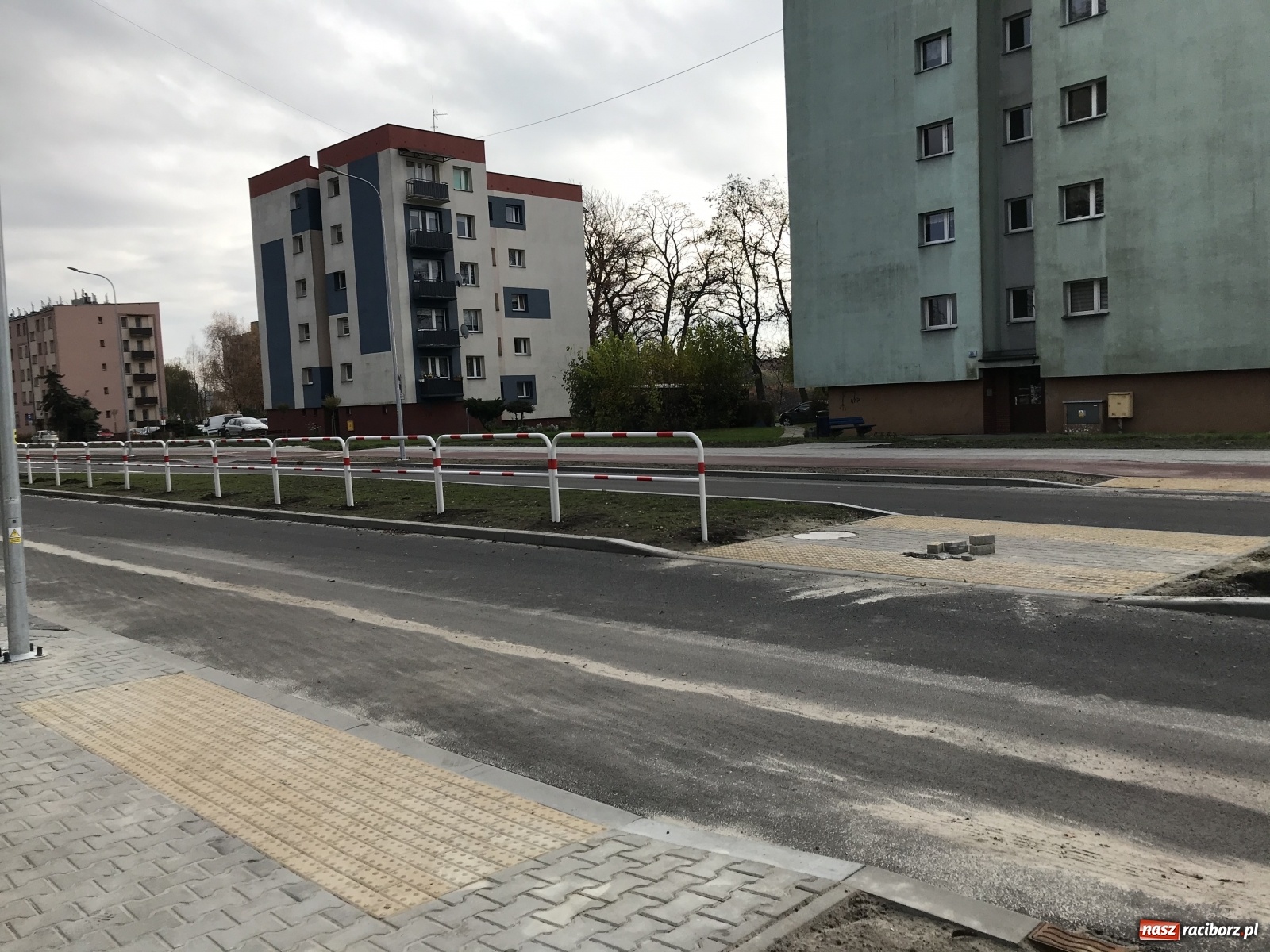 Zdjęcie w galerii na portalu naszraciborz.pl: Wyjaśnienia Zarządu Dróg Wojewódzkich w sprawie przejścia na Bosackiej wiadomości z regionu