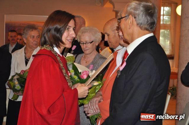 Zdjęcie w galerii na portalu naszraciborz.pl: Czasami pada deszcz... tak jak dziś wiadomości z regionu