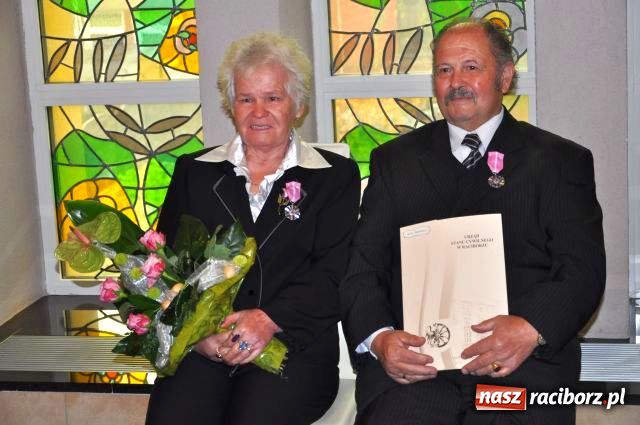 Zdjęcie w galerii na portalu naszraciborz.pl: Czasami pada deszcz... tak jak dziś wiadomości z regionu