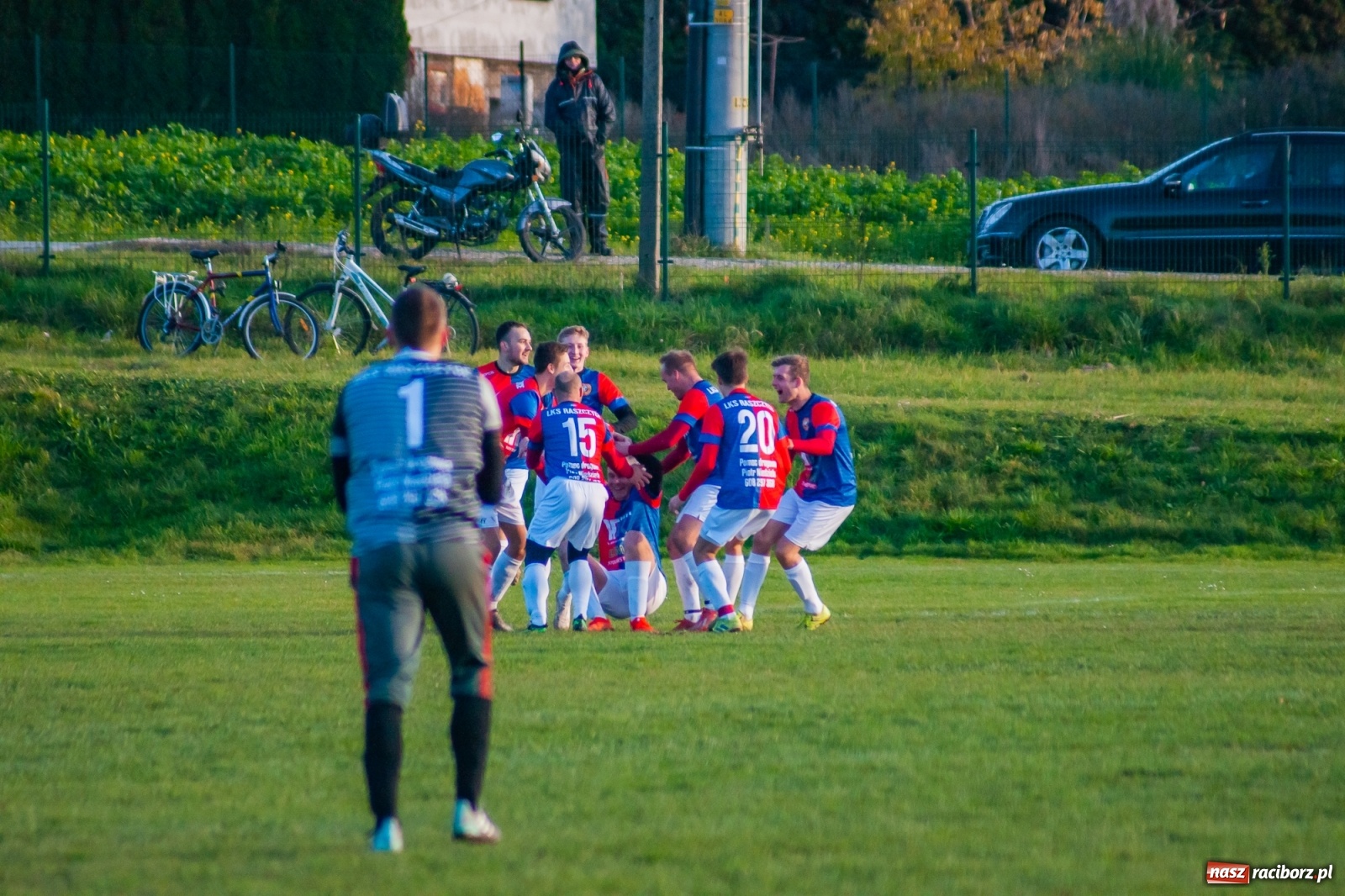 Zdjęcie w galerii na portalu naszraciborz.pl: Wystarczyło kilka minut. Szola katem Brzezia [FOTO i WIDEO] wiadomości z regionu