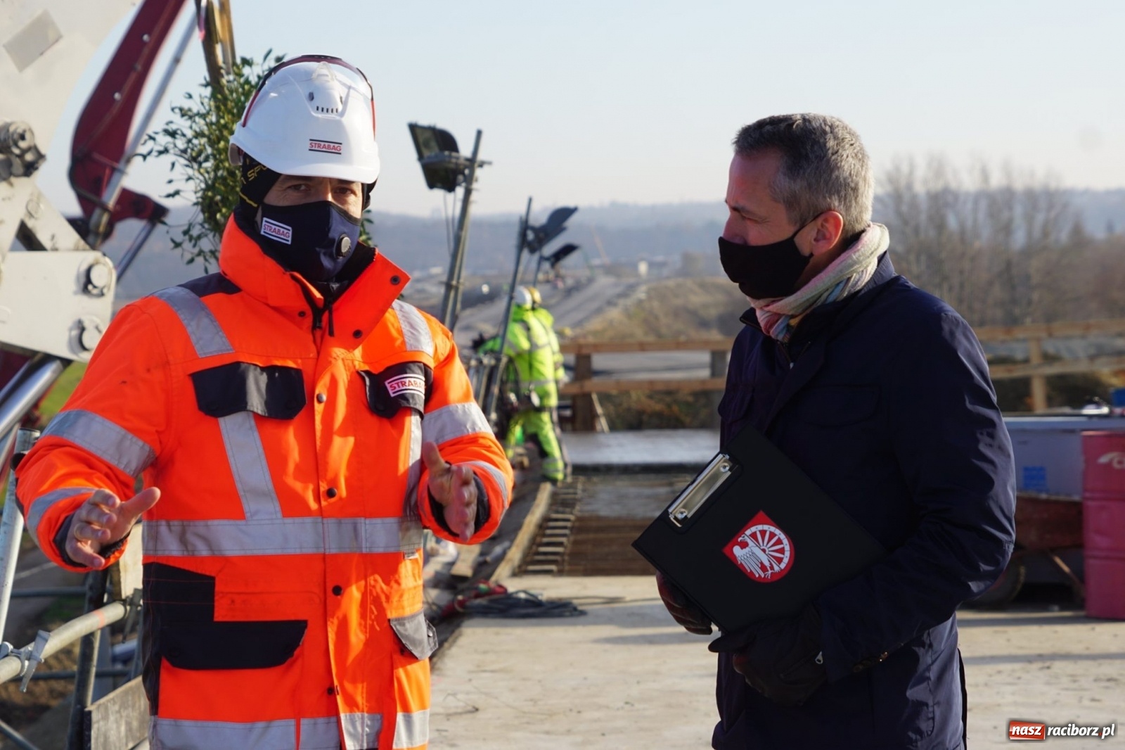 Zdjęcie w galerii na portalu naszraciborz.pl: Nowy most w Raciborzu gotowy. Betonowanie ósmego przęsła zakończone! wiadomości z regionu
