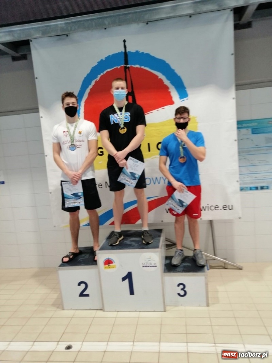 Zdjęcie w galerii na portalu naszraciborz.pl: Pływacy w natarciu. 50 medali na Śląsku  wiadomości z regionu