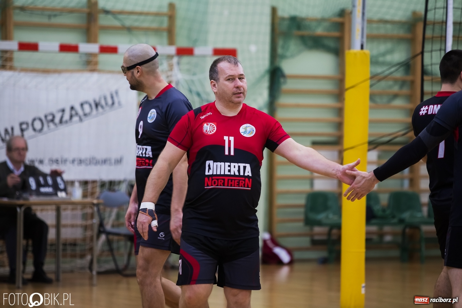 Zdjęcie w galerii na portalu naszraciborz.pl: Zacięta siatkarska rywalizacja w RLPS [FOTO] wiadomości z regionu