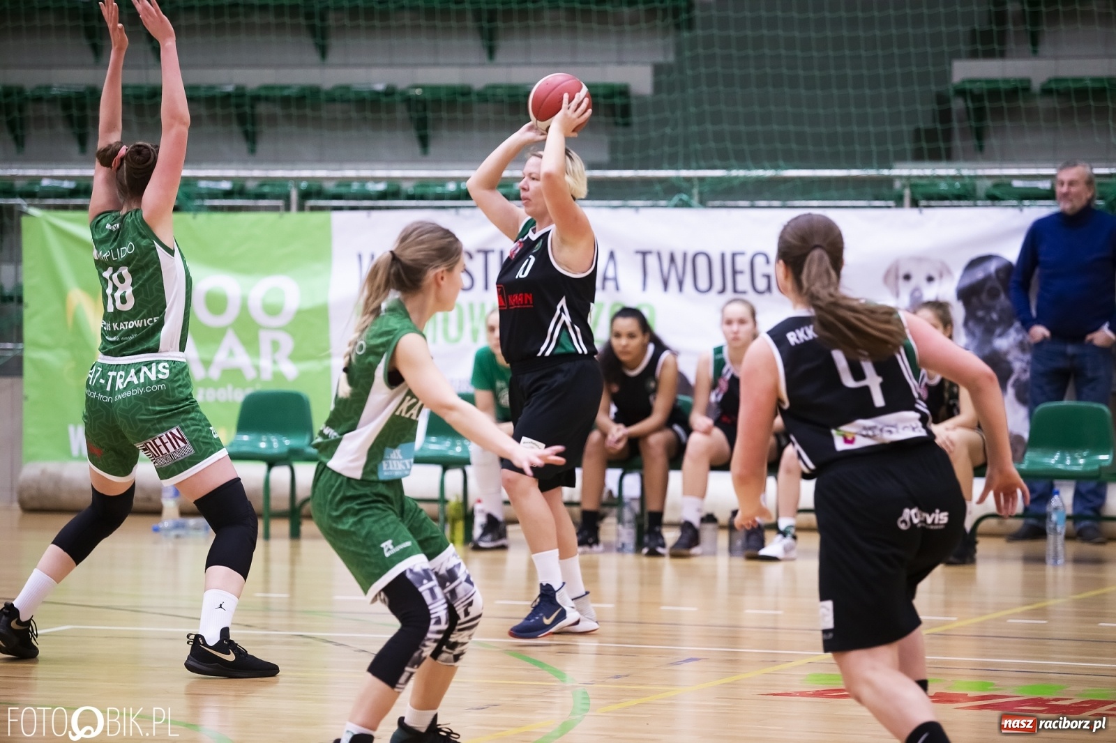 Zdjęcie w galerii na portalu naszraciborz.pl: Kolejna porażka koszykarek RKK AZS Racibórz [FOTO] wiadomości z regionu
