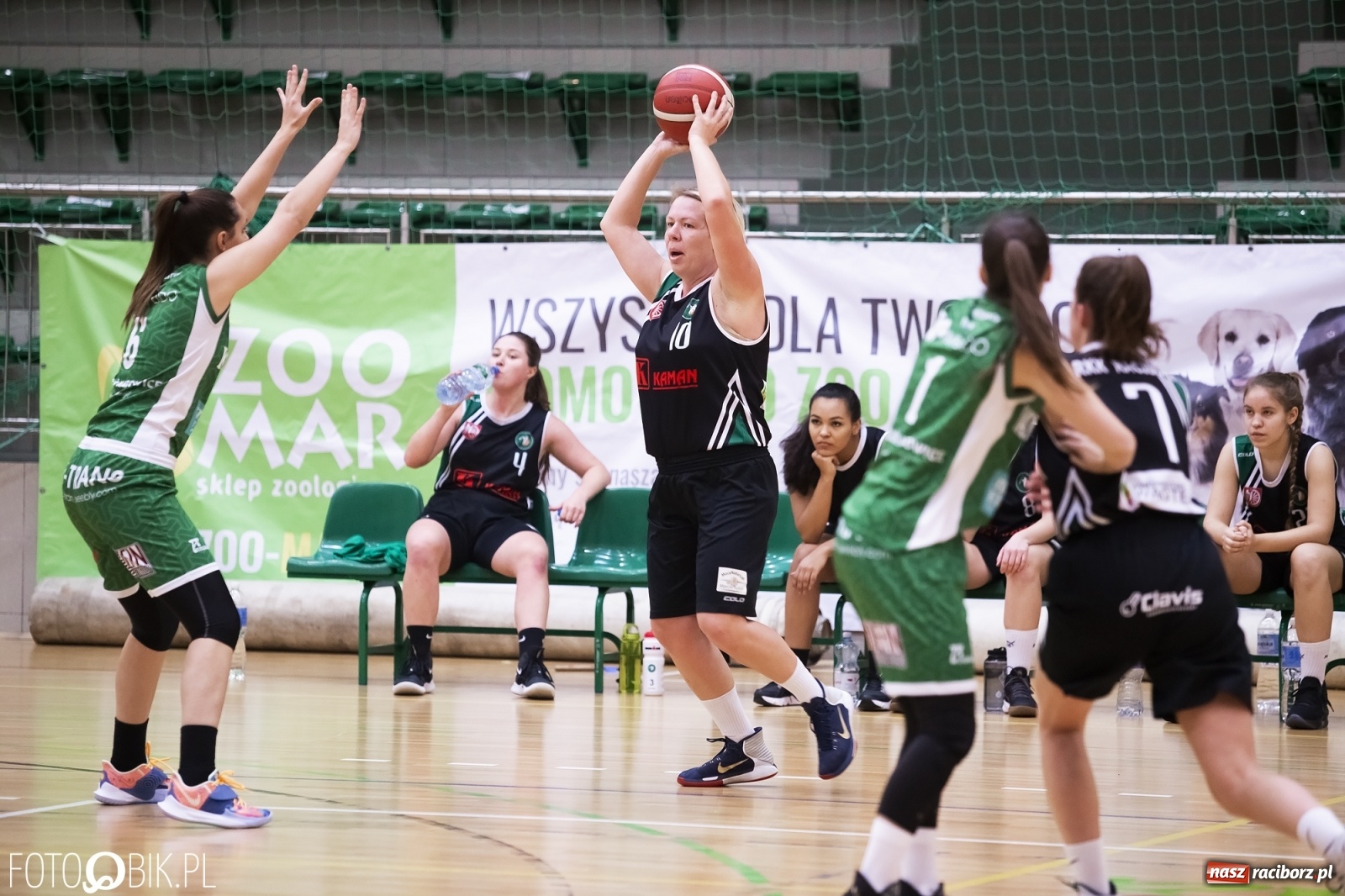 Zdjęcie w galerii na portalu naszraciborz.pl: Kolejna porażka koszykarek RKK AZS Racibórz [FOTO] wiadomości z regionu