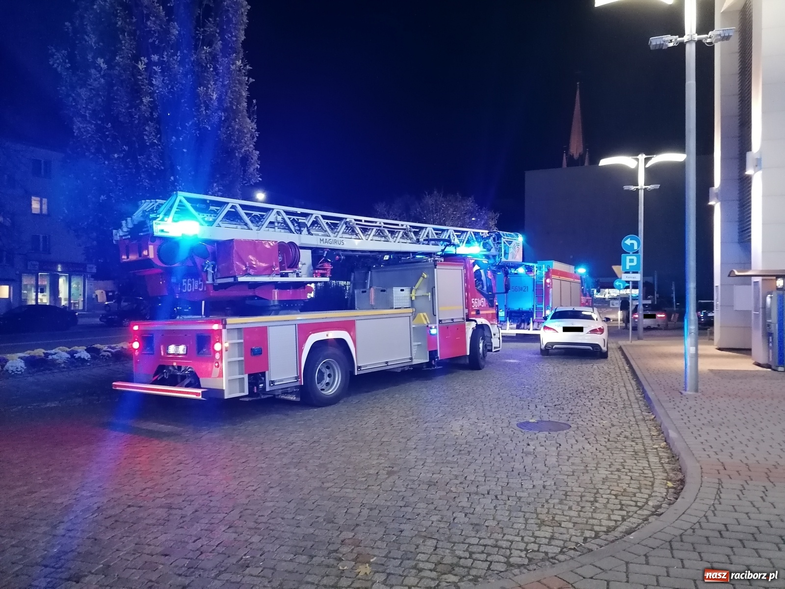 Zdjęcie w galerii na portalu naszraciborz.pl: Strażacki weekend pod znakiem fałszywych alarmów wiadomości z regionu