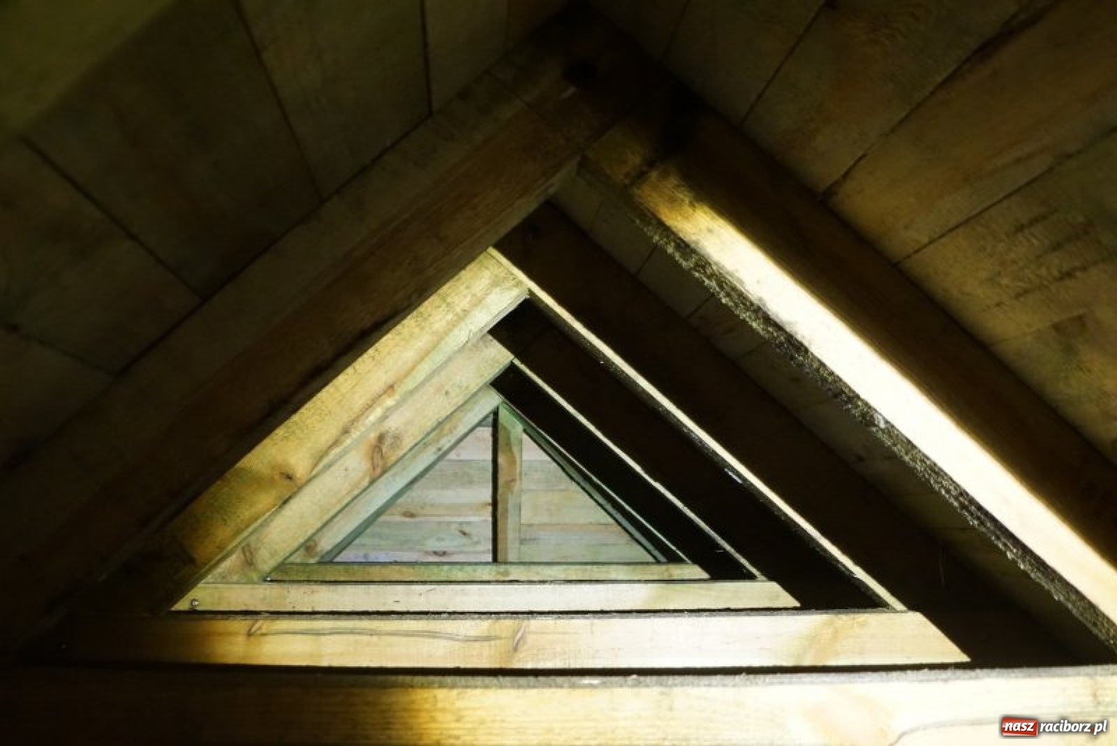 Zdjęcie w galerii na portalu naszraciborz.pl: Spichlerz w Sudole. Zakończył się pierwszy etap prac remontowych  wiadomości z regionu