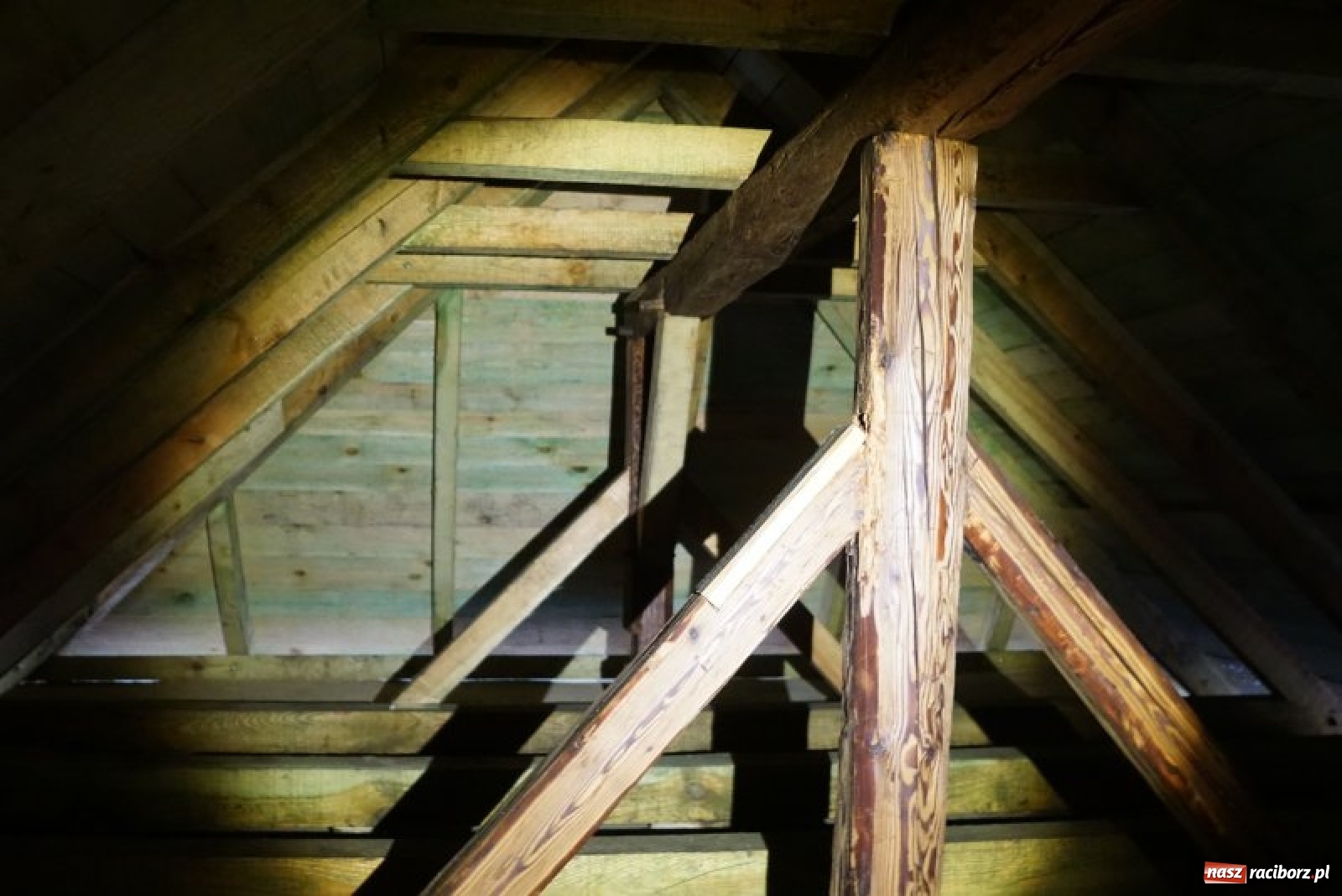 Zdjęcie w galerii na portalu naszraciborz.pl: Spichlerz w Sudole. Zakończył się pierwszy etap prac remontowych  wiadomości z regionu