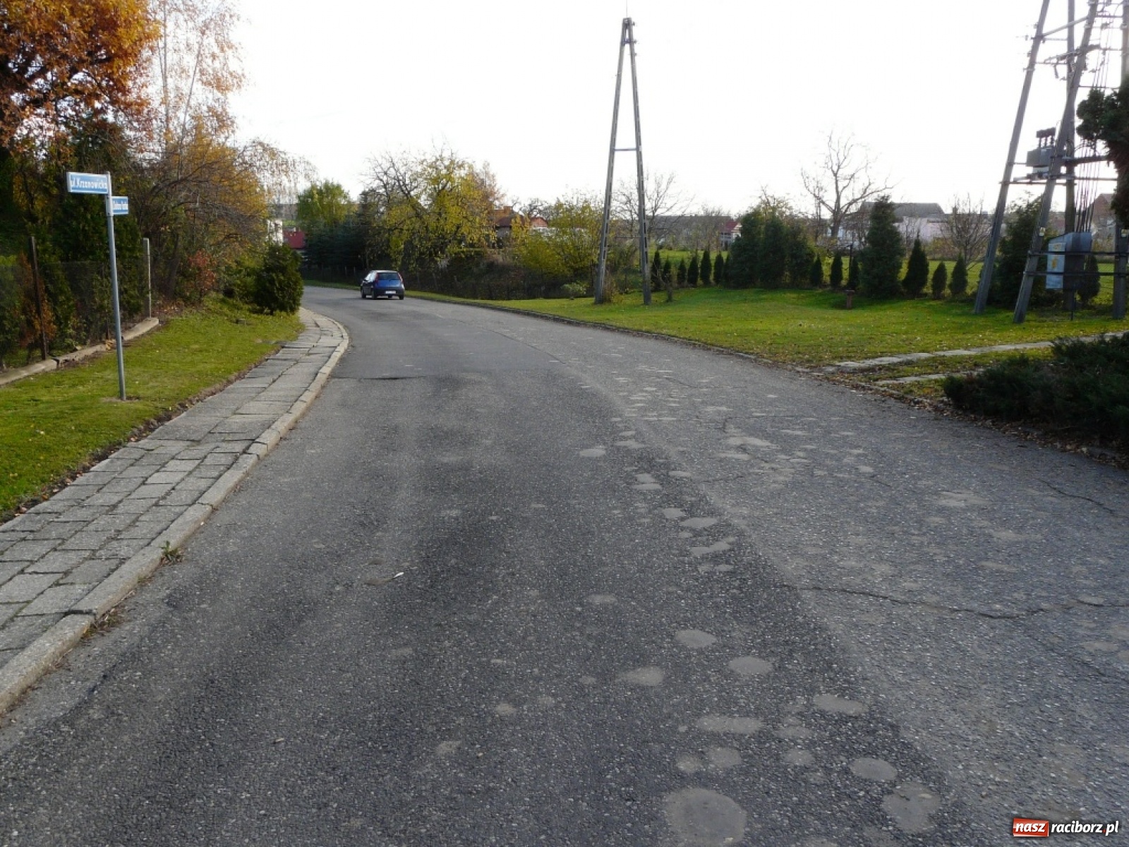 Zdjęcie w galerii na portalu naszraciborz.pl: Kolejne dofinansowania do przebudowy dróg powiatowych wiadomości z regionu