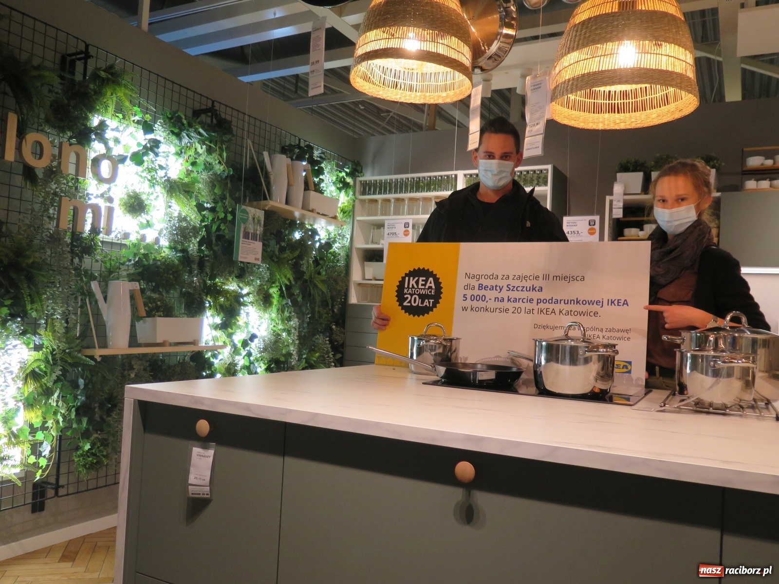 Zdjęcie w galerii na portalu naszraciborz.pl: Mieszkanka powiatu raciborskiego wyróżniona w konkursie IKEA wiadomości z regionu