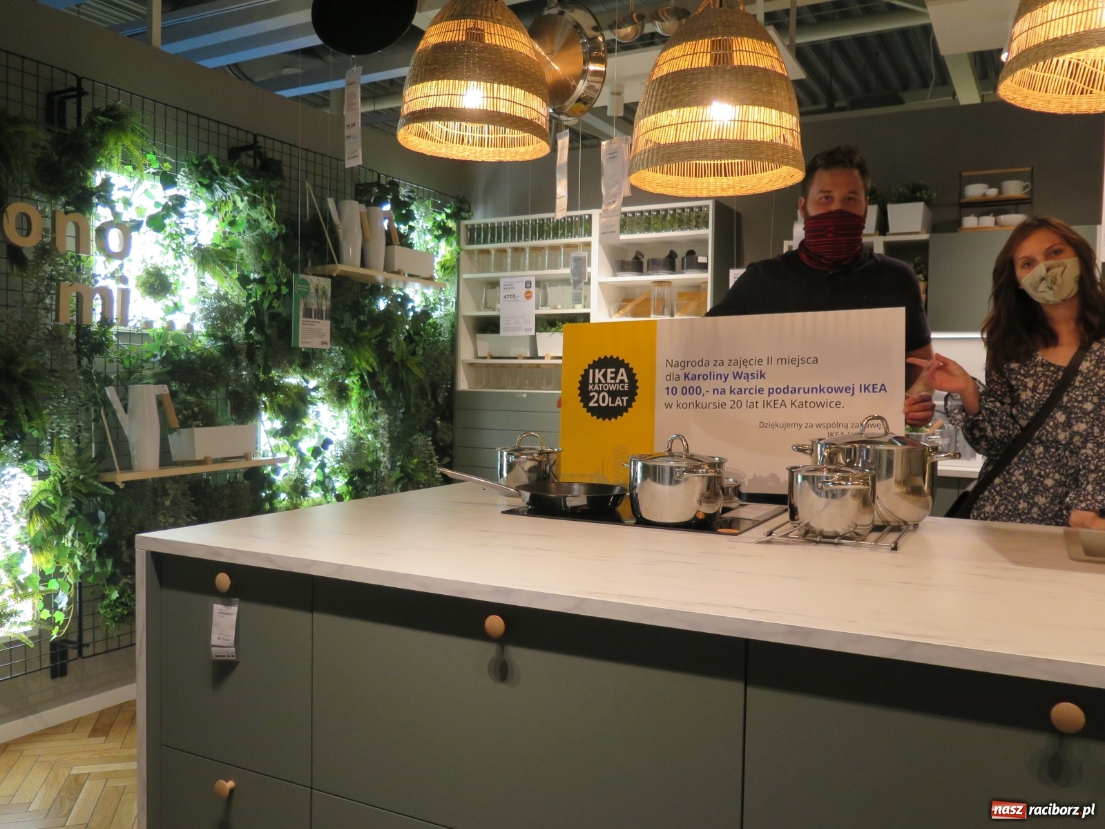 Zdjęcie w galerii na portalu naszraciborz.pl: Mieszkanka powiatu raciborskiego wyróżniona w konkursie IKEA wiadomości z regionu