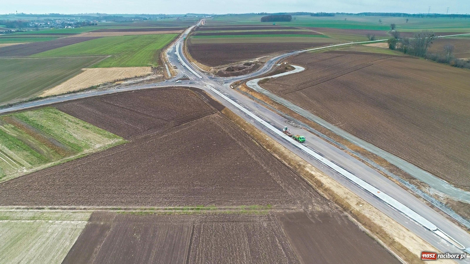 Zdjęcie w galerii na portalu naszraciborz.pl: Raport z budowy wschodniej obwodnicy Raciborza [FOTO i WIDEO]  wiadomości z regionu