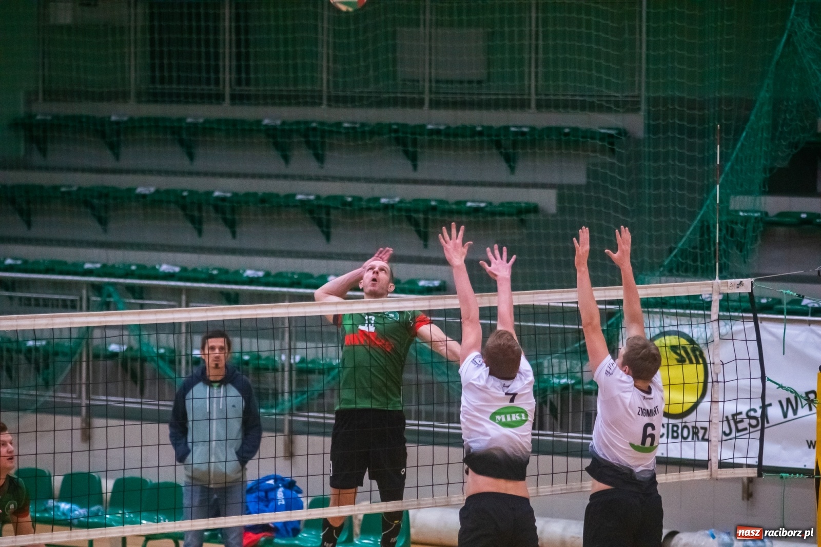 Zdjęcie w galerii na portalu naszraciborz.pl: Szybkie 3:0 i do domu. Kolejne zwycięstwo siatkarzy AZS Rafako [FOTO i WIDEO] wiadomości z regionu