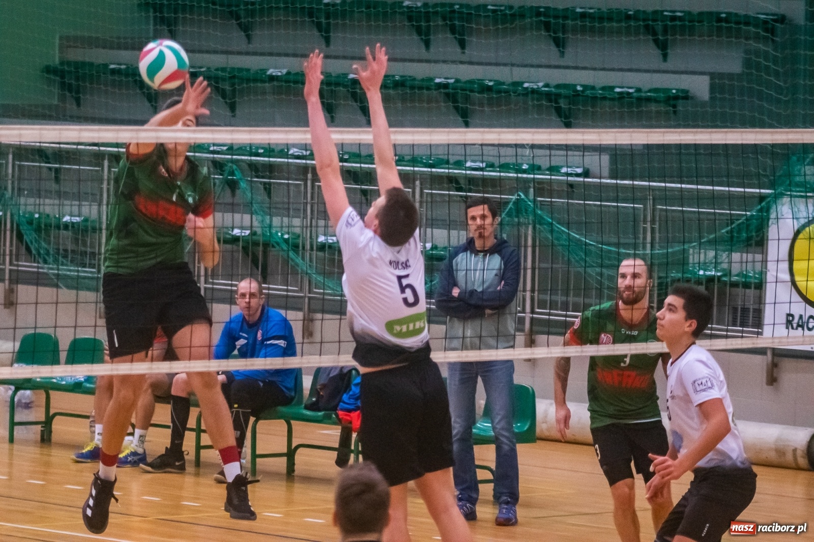 Zdjęcie w galerii na portalu naszraciborz.pl: Szybkie 3:0 i do domu. Kolejne zwycięstwo siatkarzy AZS Rafako [FOTO i WIDEO] wiadomości z regionu