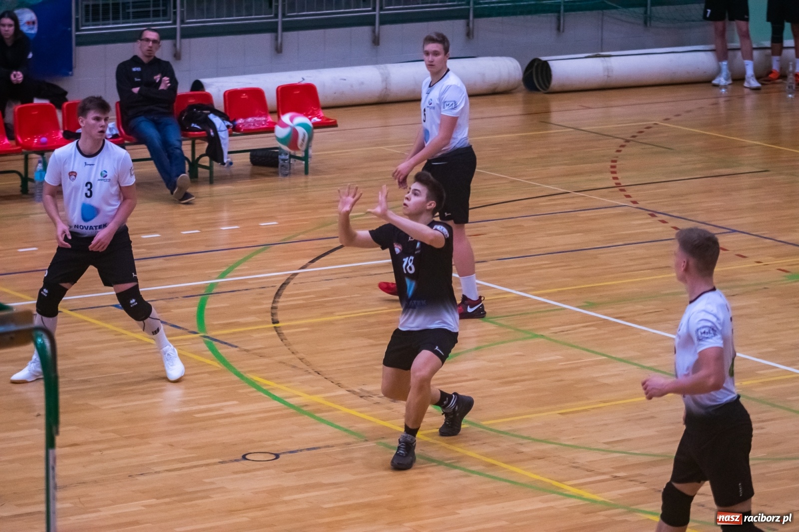 Zdjęcie w galerii na portalu naszraciborz.pl: Szybkie 3:0 i do domu. Kolejne zwycięstwo siatkarzy AZS Rafako [FOTO i WIDEO] wiadomości z regionu