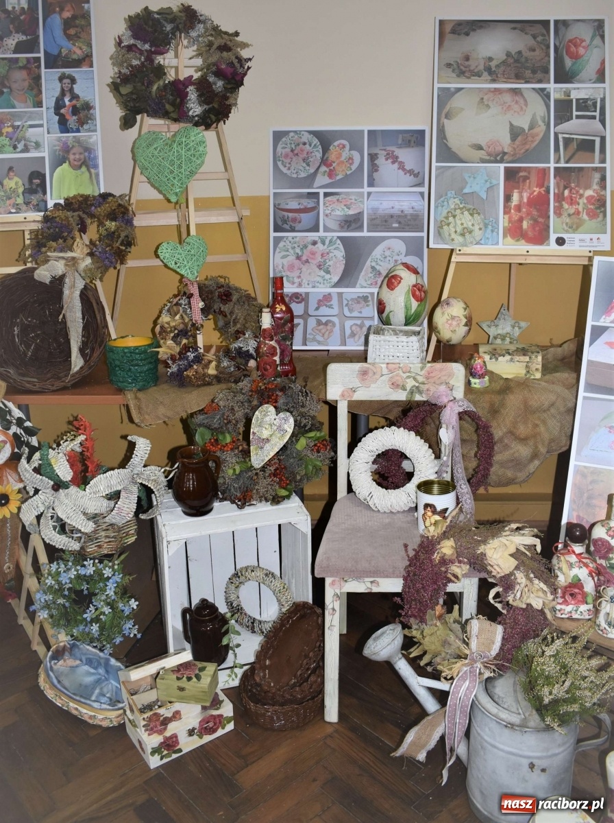 Zdjęcie w galerii na portalu naszraciborz.pl: W starej szkole w Ciechowicach powstaje izba pamięci  wiadomości z regionu