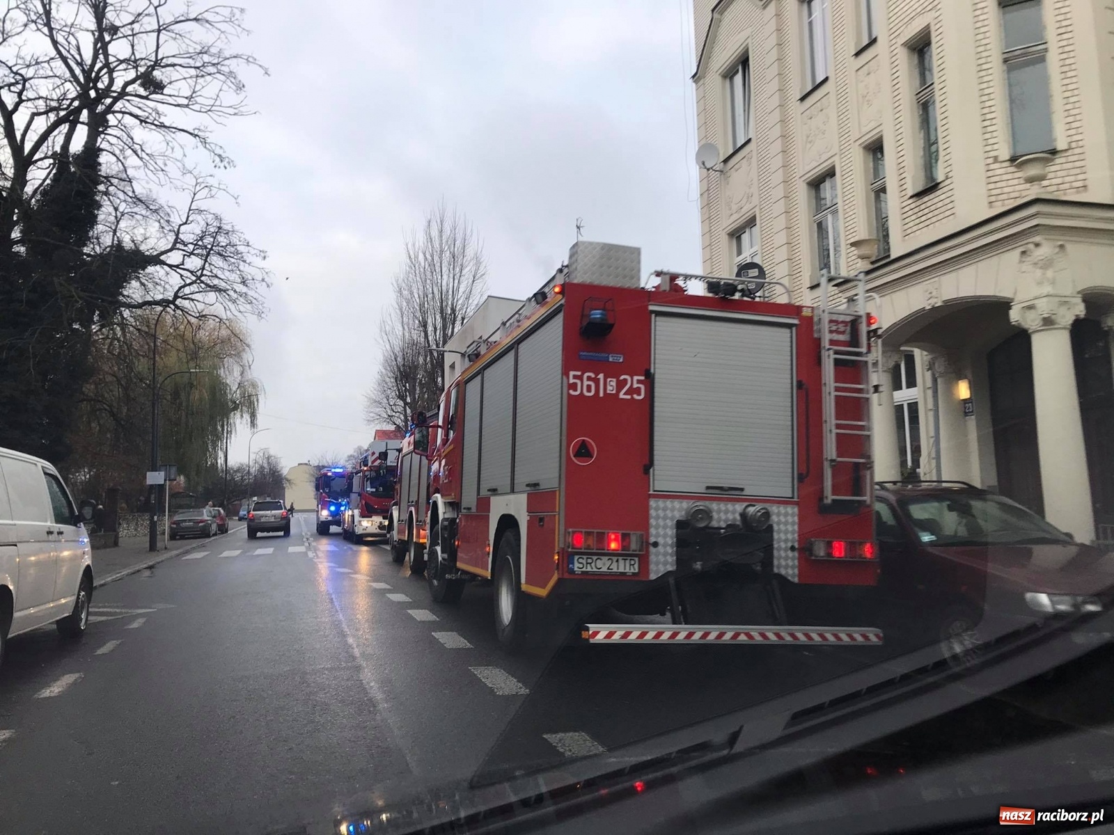Zdjęcie w galerii na portalu naszraciborz.pl: Kolizje, pożary sadzy i zgon. Pracowity weekend raciborskich strażaków wiadomości z regionu