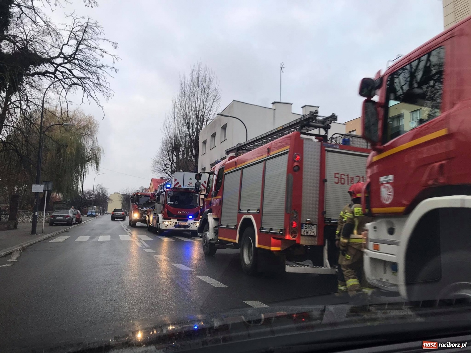 Zdjęcie w galerii na portalu naszraciborz.pl: Kolizje, pożary sadzy i zgon. Pracowity weekend raciborskich strażaków wiadomości z regionu