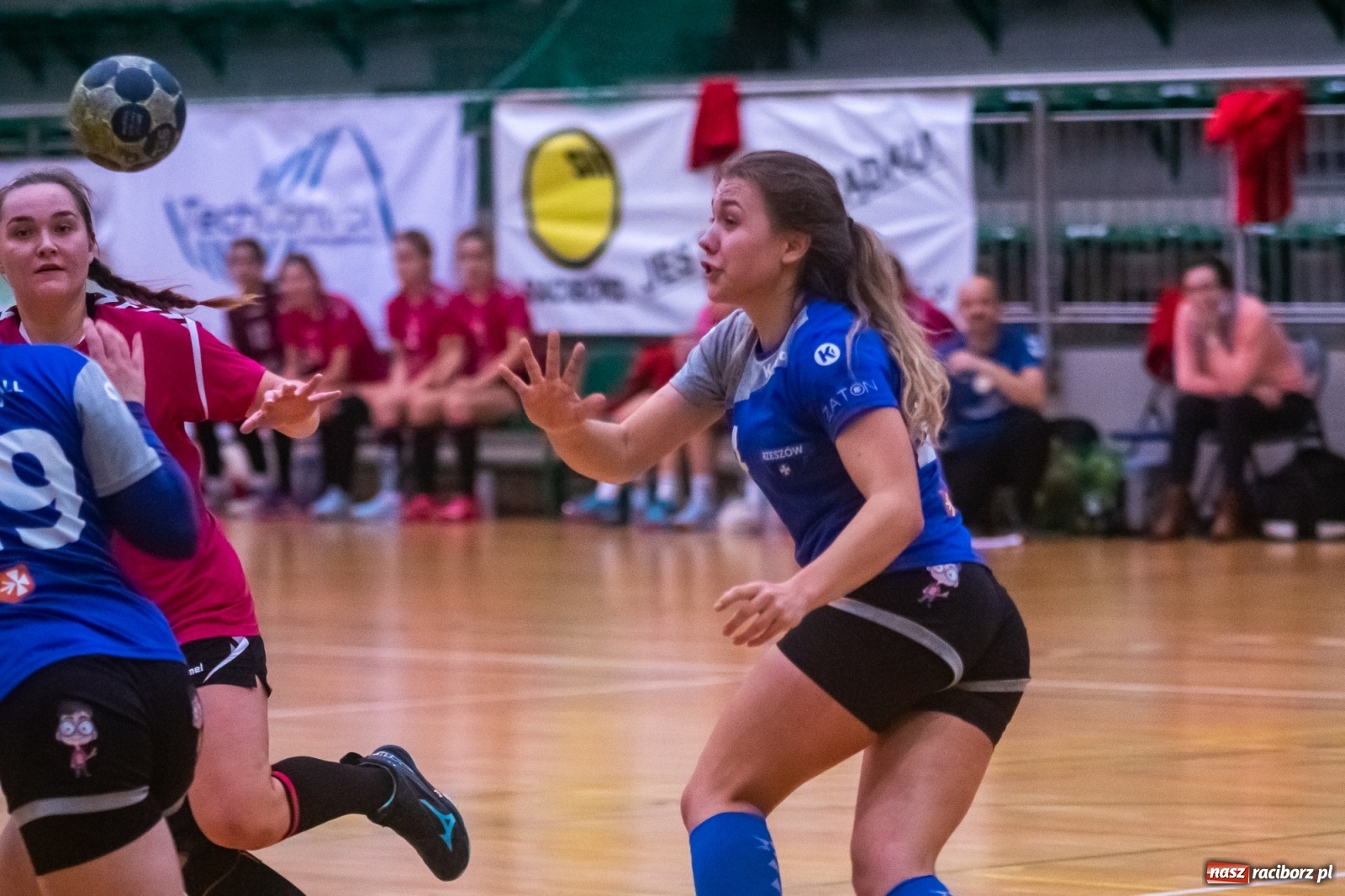 Zdjęcie w galerii na portalu naszraciborz.pl: Piłka ręczna. Kolejny horror z udziałem pietrowickiego Startu [FOTO i WIDEO] wiadomości z regionu