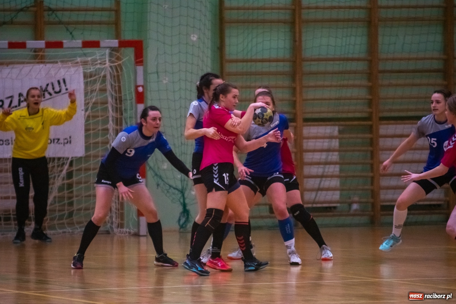 Zdjęcie w galerii na portalu naszraciborz.pl: Piłka ręczna. Kolejny horror z udziałem pietrowickiego Startu [FOTO i WIDEO] wiadomości z regionu