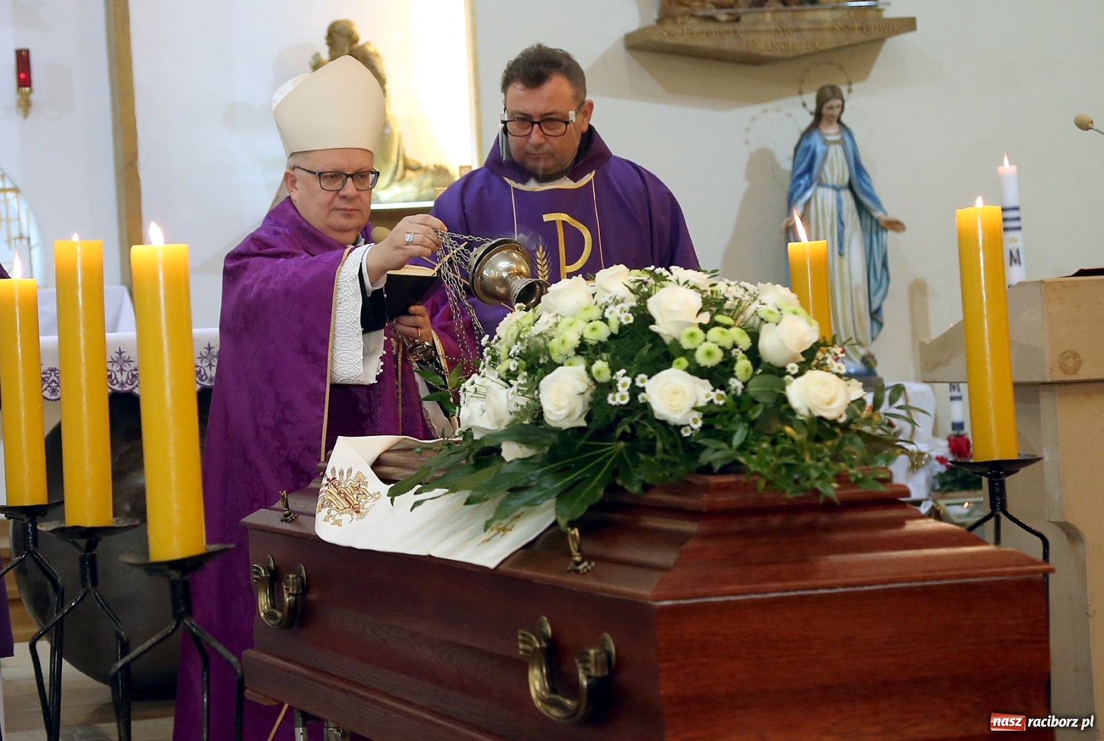 Zdjęcie w galerii na portalu naszraciborz.pl: Na Płoni pożegnano o. Kapistrana Eberharda Martzalla [FOTO] wiadomości z regionu