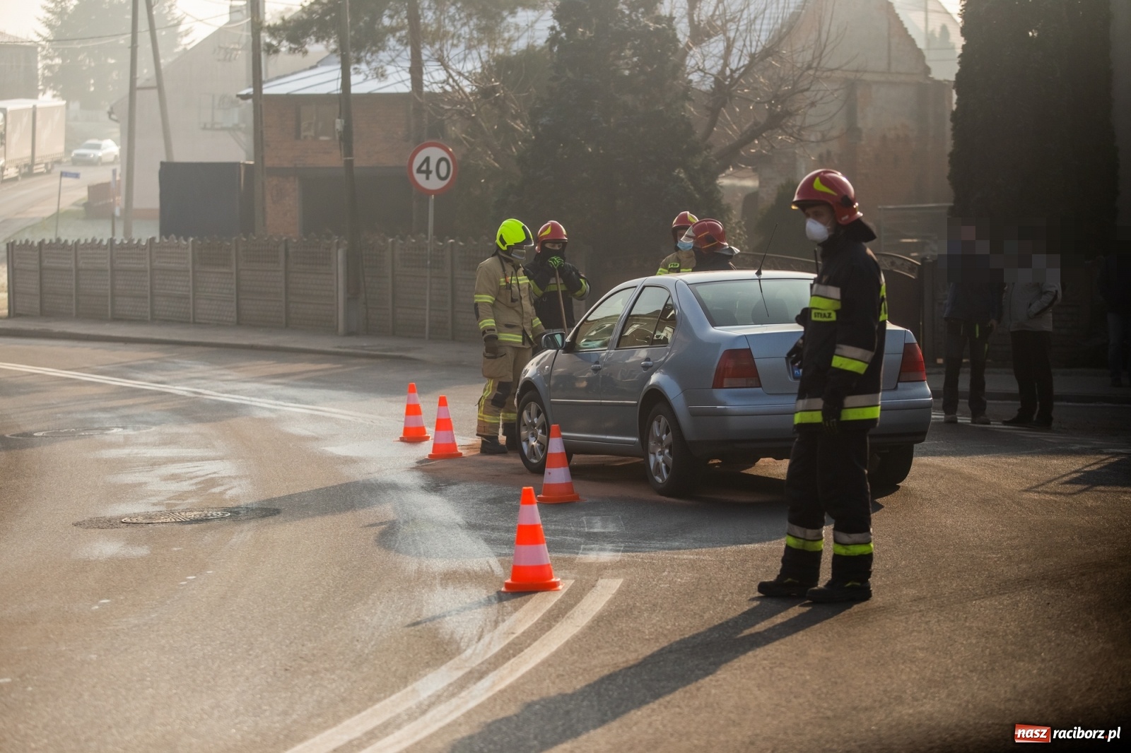 Zdjęcie w galerii na portalu naszraciborz.pl: Korczaka-Hulczyńska. Kierowca ciągnika ukarany mandatem wiadomości z regionu