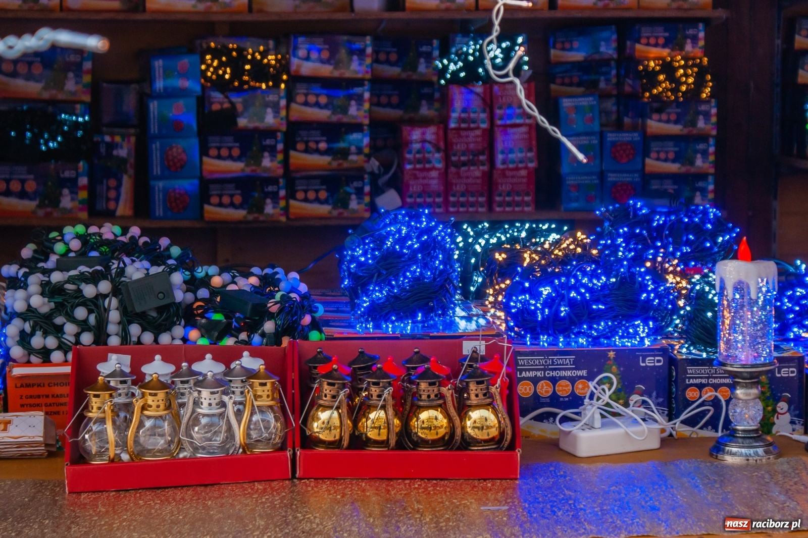 Zdjęcie w galerii na portalu naszraciborz.pl: Z wizytą na raciborskim jarmarku bożonarodzeniowym [FOTO] wiadomości z regionu