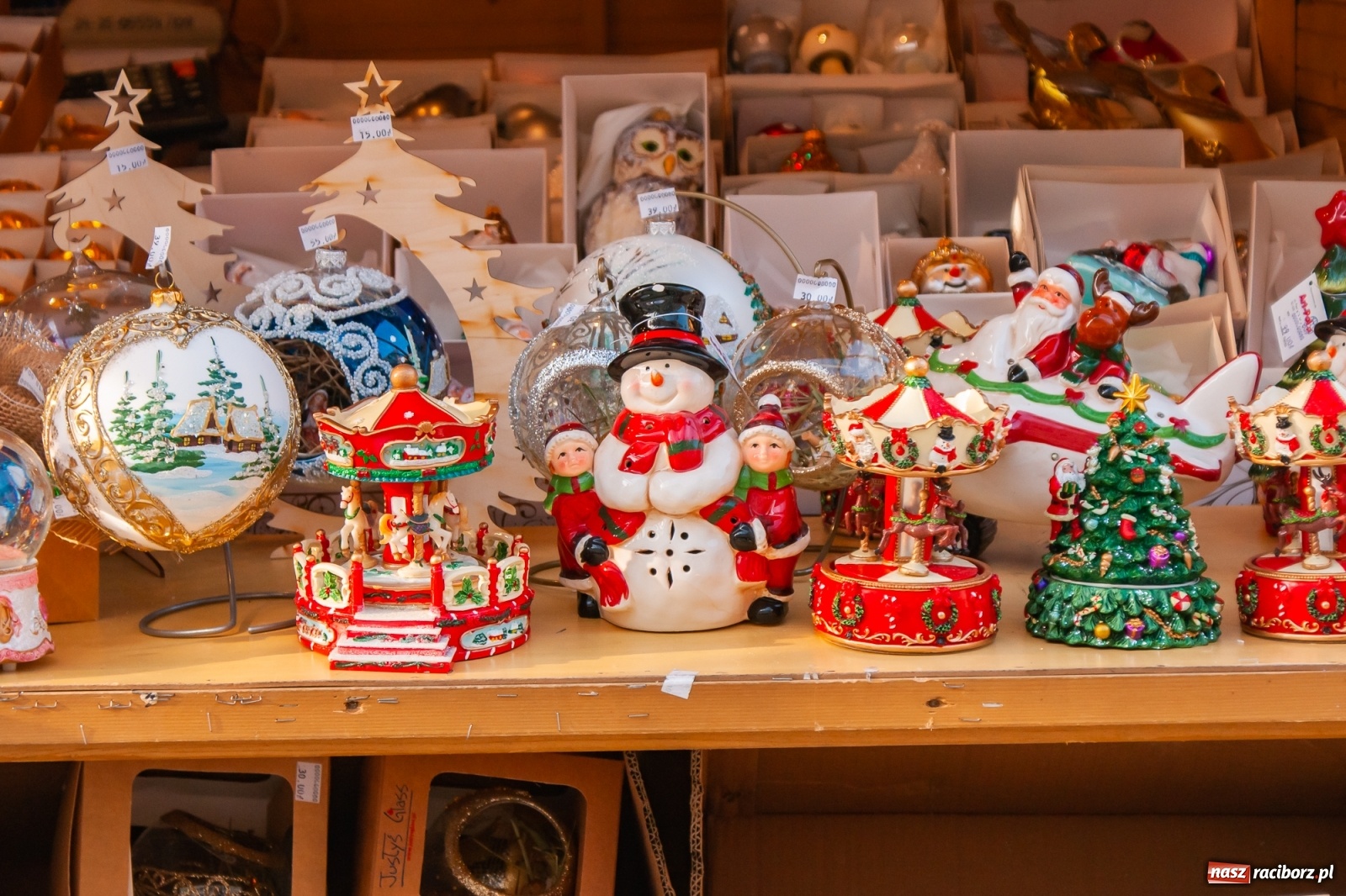 Zdjęcie w galerii na portalu naszraciborz.pl: Z wizytą na raciborskim jarmarku bożonarodzeniowym [FOTO] wiadomości z regionu