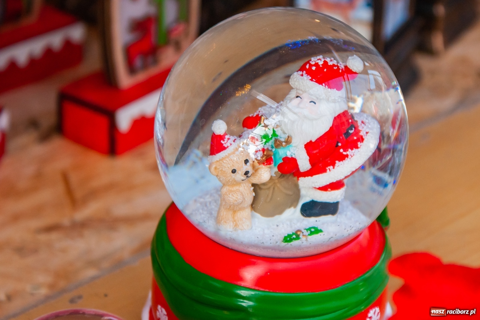 Zdjęcie w galerii na portalu naszraciborz.pl: Z wizytą na raciborskim jarmarku bożonarodzeniowym [FOTO] wiadomości z regionu