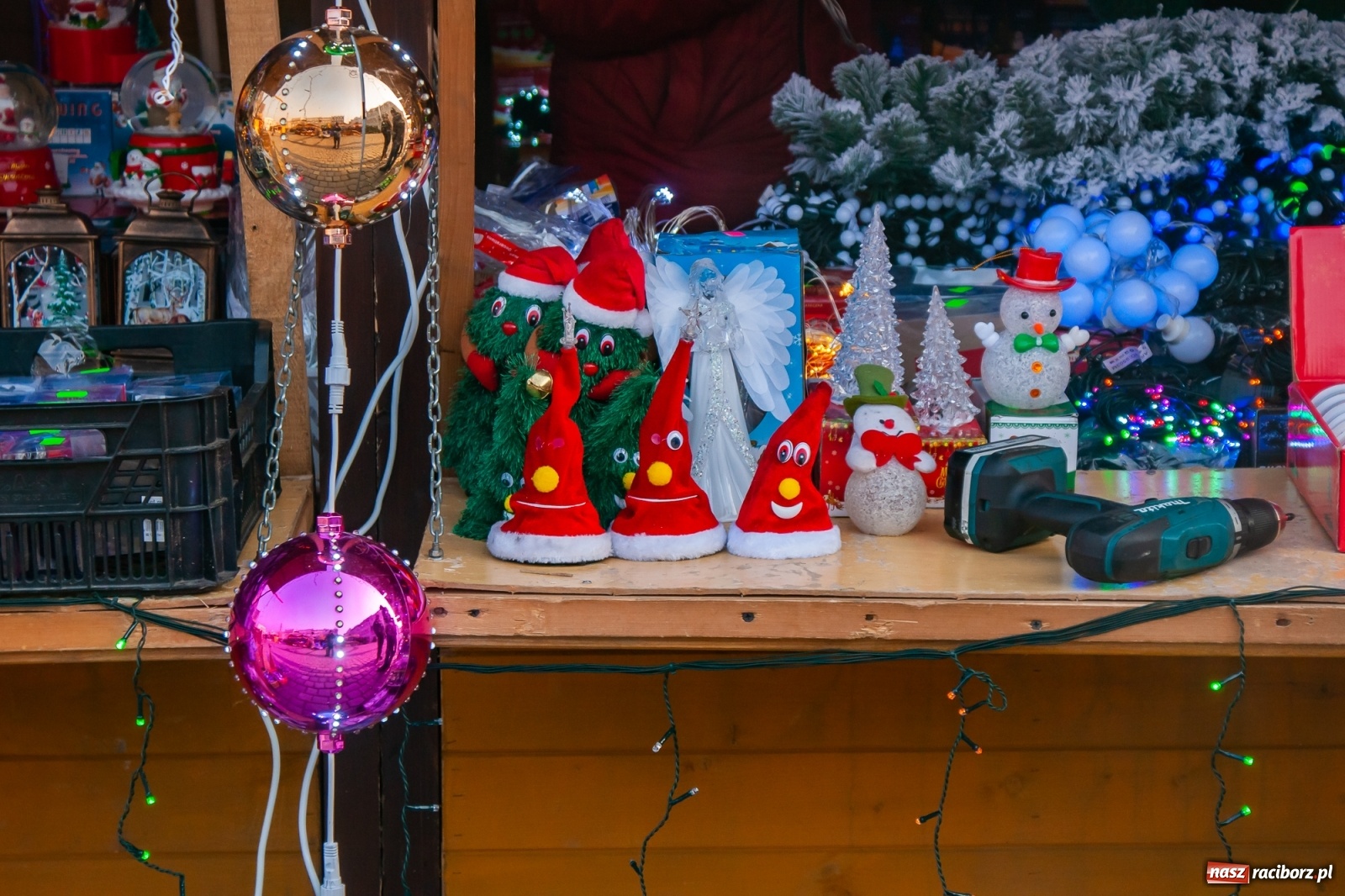 Zdjęcie w galerii na portalu naszraciborz.pl: Z wizytą na raciborskim jarmarku bożonarodzeniowym [FOTO] wiadomości z regionu