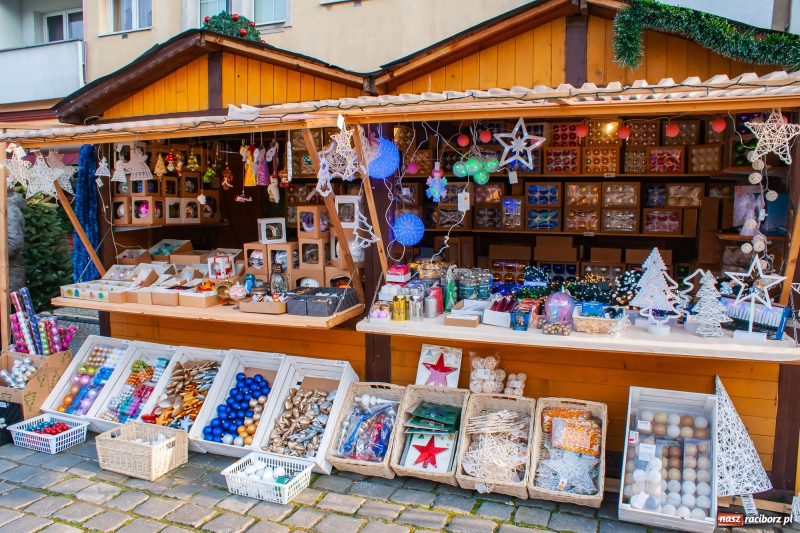Zdjęcie w galerii na portalu naszraciborz.pl: Z wizytą na raciborskim jarmarku bożonarodzeniowym [FOTO] wiadomości z regionu
