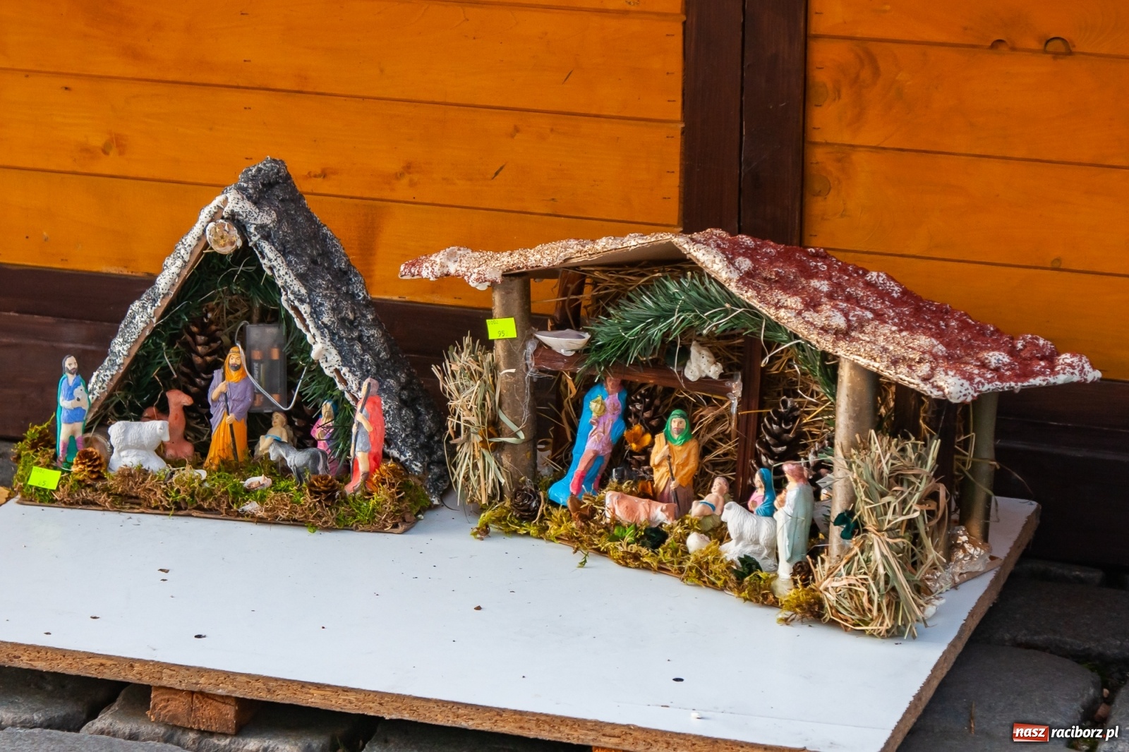 Zdjęcie w galerii na portalu naszraciborz.pl: Z wizytą na raciborskim jarmarku bożonarodzeniowym [FOTO] wiadomości z regionu