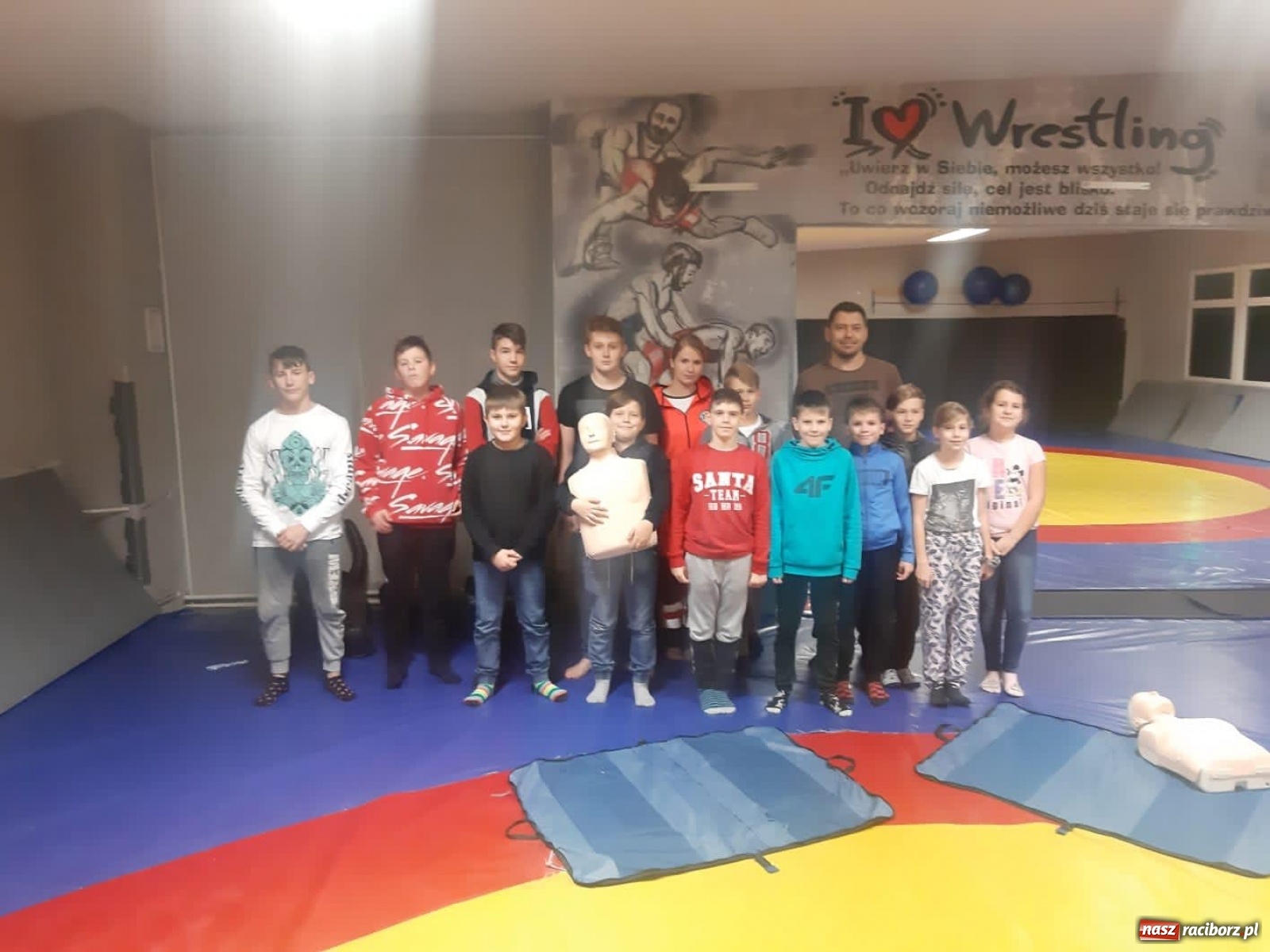 Zdjęcie w galerii na portalu naszraciborz.pl: Zajęcia profilaktyczne dla dzieci w Klubie Łamator wiadomości z regionu