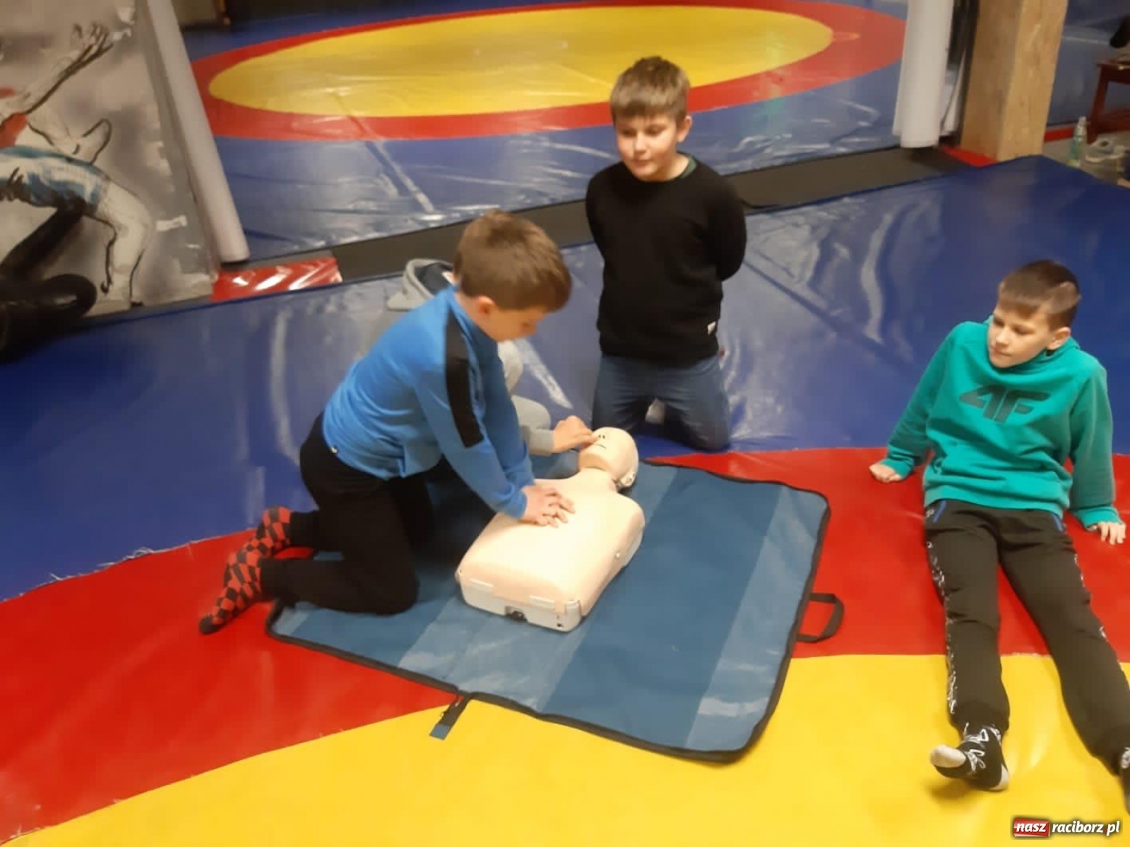 Zdjęcie w galerii na portalu naszraciborz.pl: Zajęcia profilaktyczne dla dzieci w Klubie Łamator wiadomości z regionu