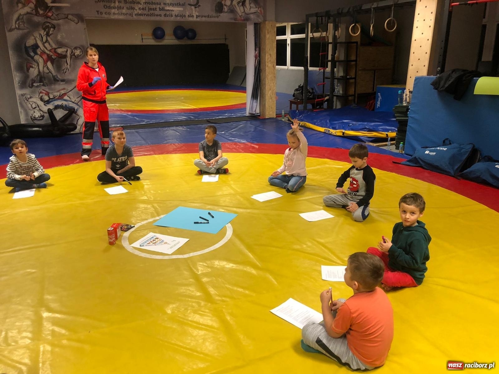 Zdjęcie w galerii na portalu naszraciborz.pl: Zajęcia profilaktyczne dla dzieci w Klubie Łamator wiadomości z regionu