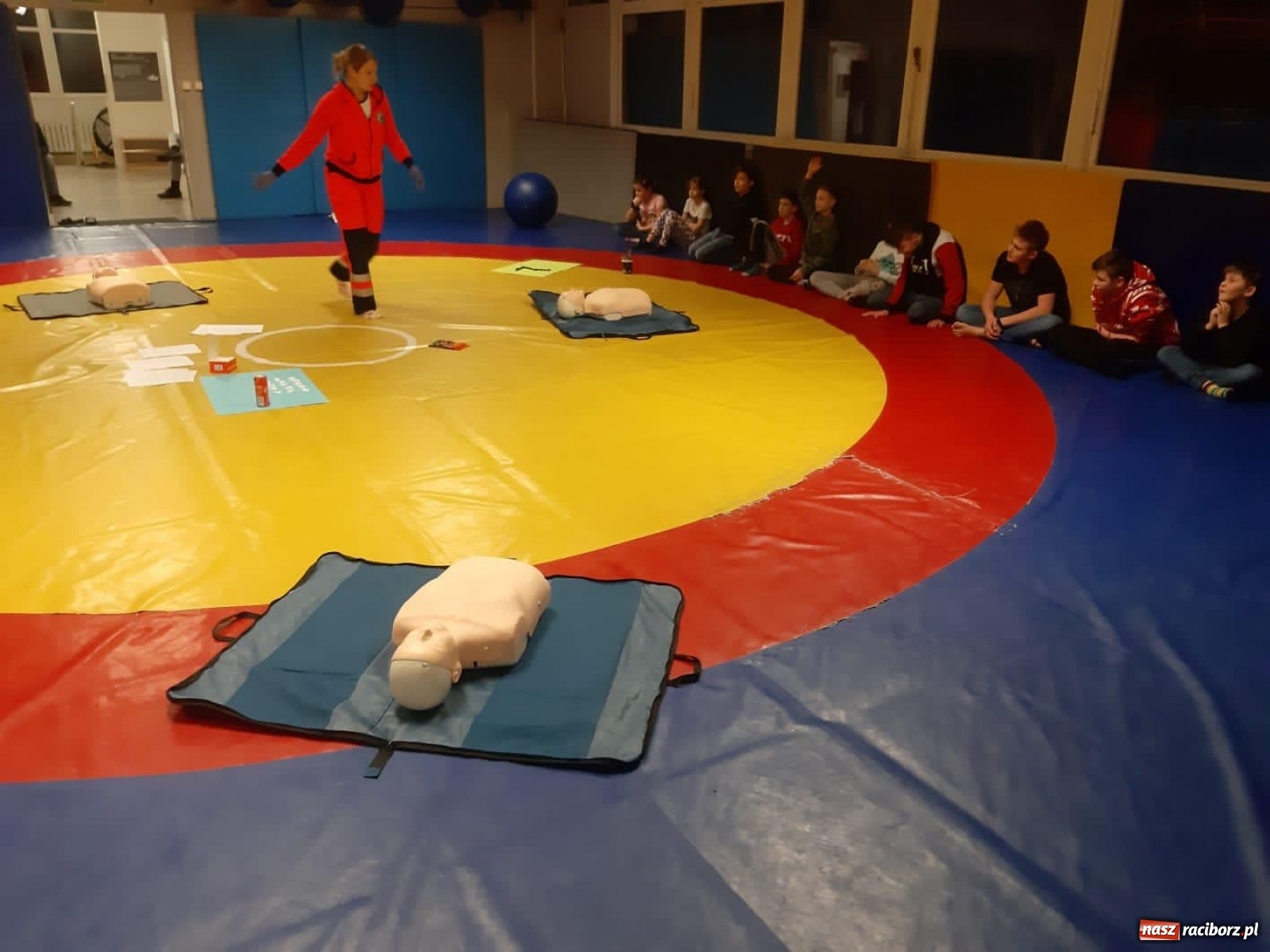 Zdjęcie w galerii na portalu naszraciborz.pl: Zajęcia profilaktyczne dla dzieci w Klubie Łamator wiadomości z regionu