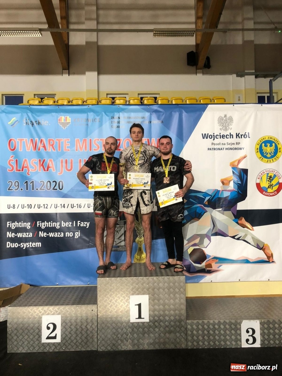 Zdjęcie w galerii na portalu naszraciborz.pl: Worek medali Łamatorów na Mistrzostwach Śląska w Ju Jitsu wiadomości z regionu