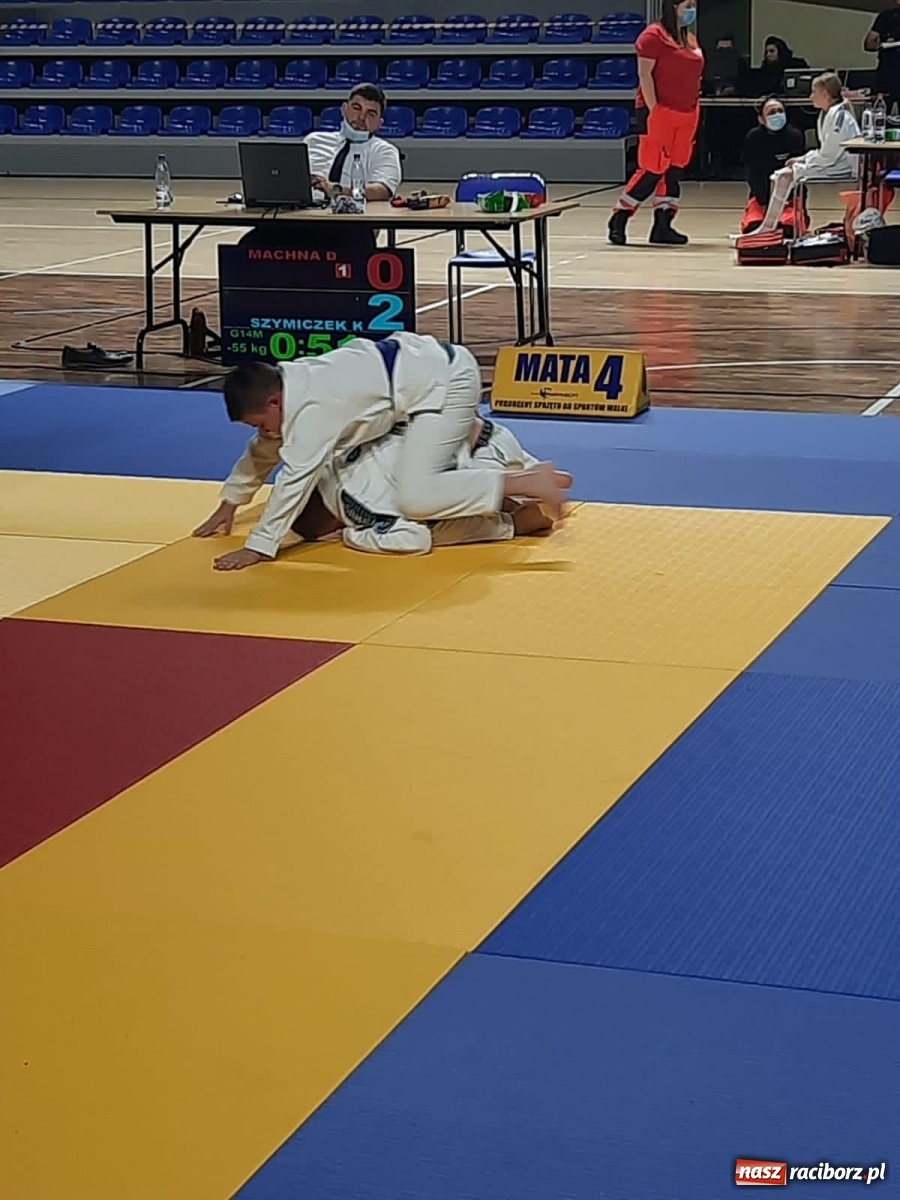 Zdjęcie w galerii na portalu naszraciborz.pl: Worek medali Łamatorów na Mistrzostwach Śląska w Ju Jitsu wiadomości z regionu