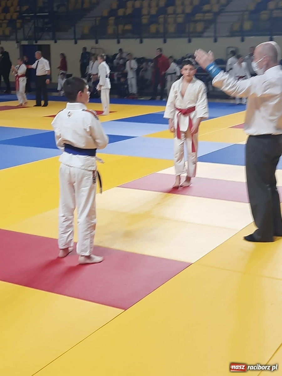 Zdjęcie w galerii na portalu naszraciborz.pl: Worek medali Łamatorów na Mistrzostwach Śląska w Ju Jitsu wiadomości z regionu