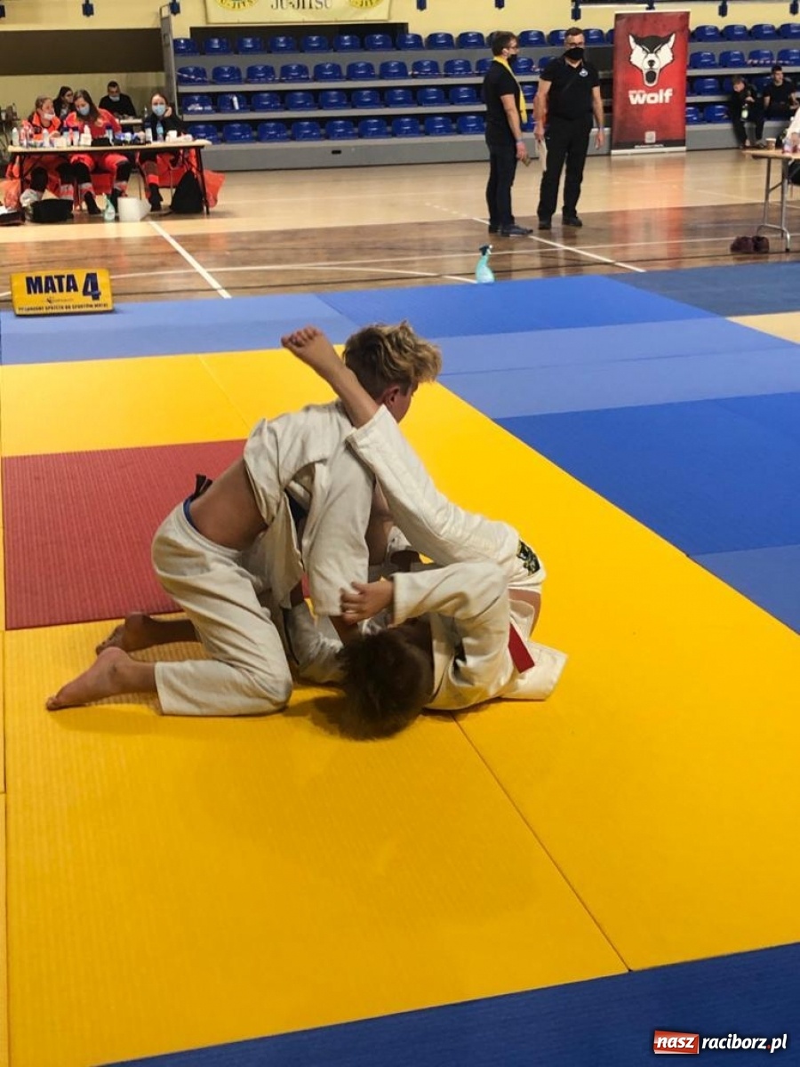 Zdjęcie w galerii na portalu naszraciborz.pl: Worek medali Łamatorów na Mistrzostwach Śląska w Ju Jitsu wiadomości z regionu