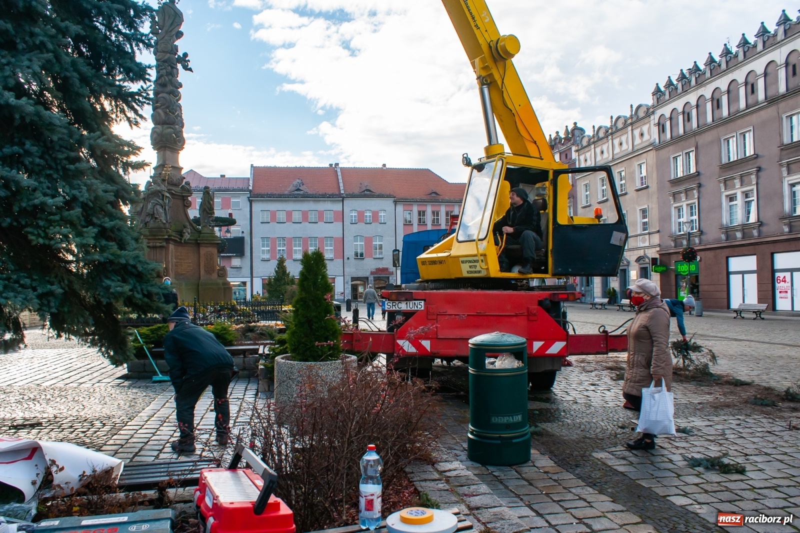 Zdjęcie w galerii na portalu naszraciborz.pl: Królewski test raciborskiego lodowiska [FOTO i WIDEO] wiadomości z regionu