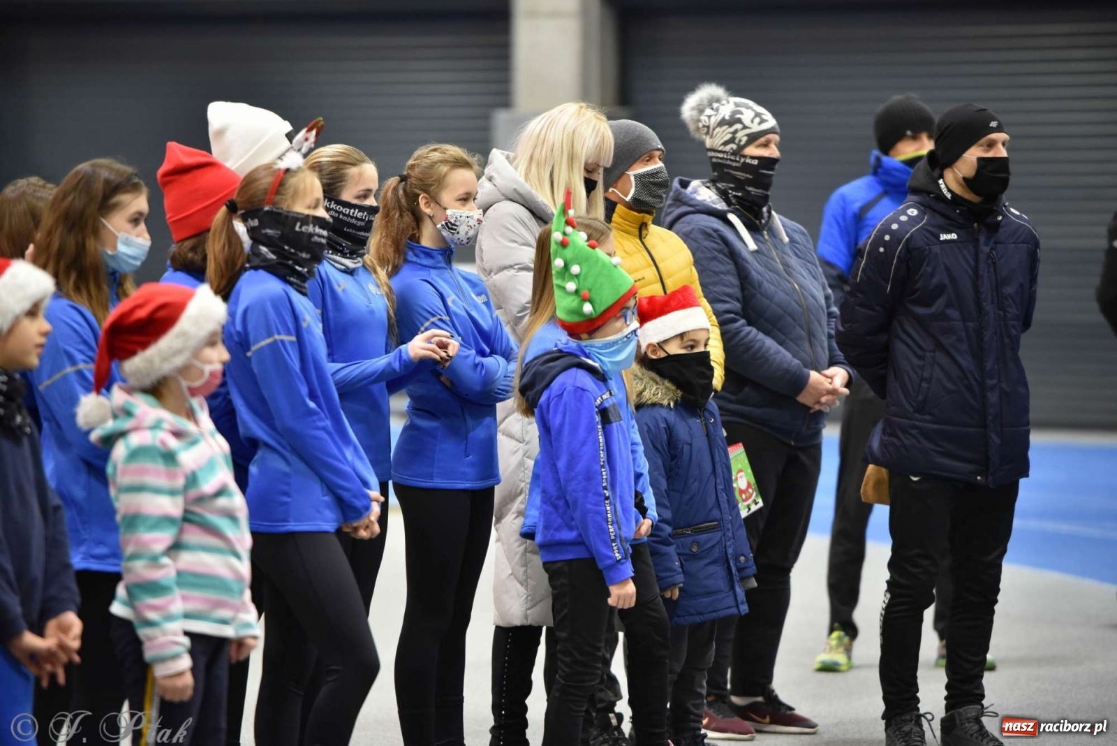 Zdjęcie w galerii na portalu naszraciborz.pl: Justyna Święty-Ersetic zrobiła niespodziankę młodym lekkoatletom wiadomości z regionu