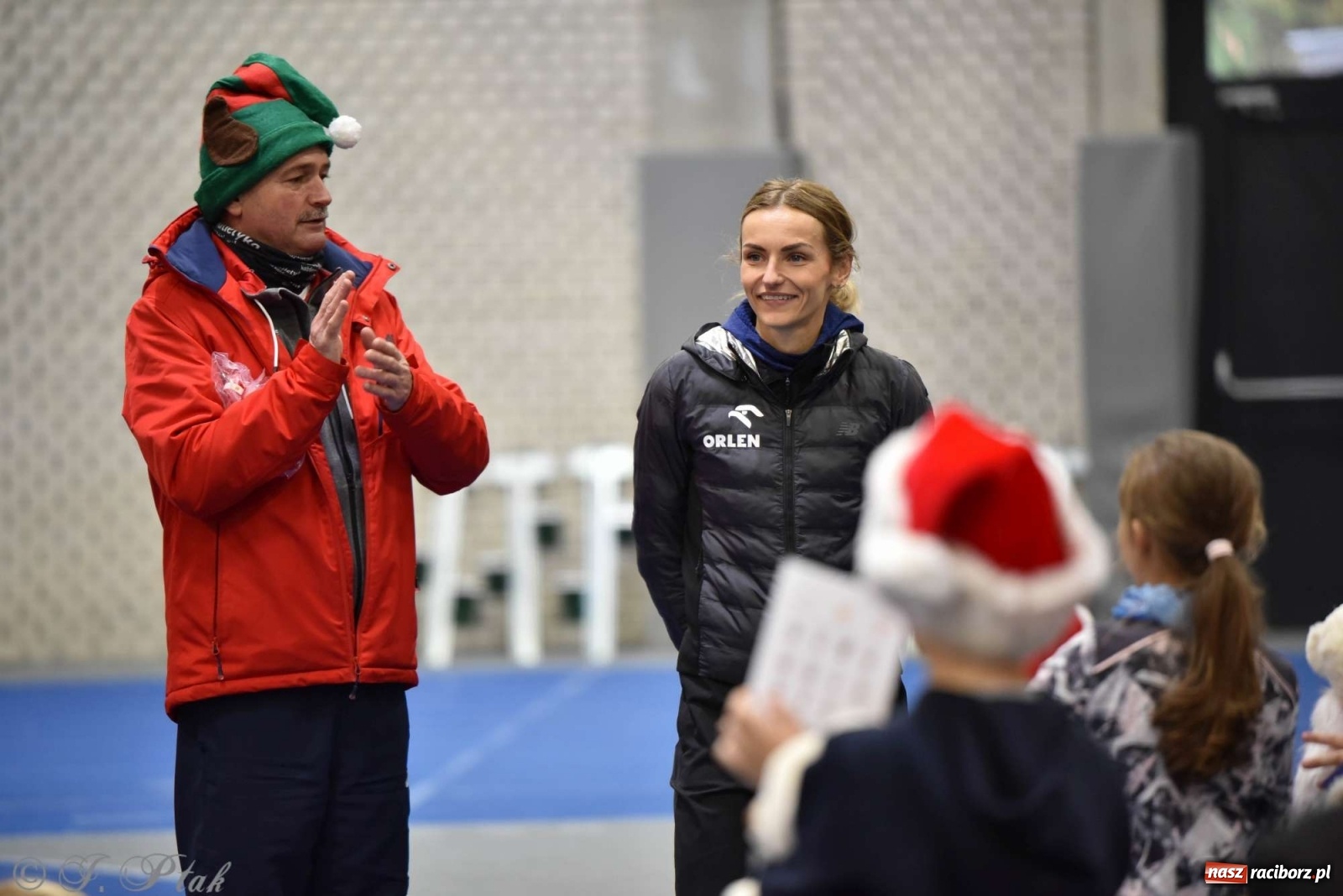 Zdjęcie w galerii na portalu naszraciborz.pl: Justyna Święty-Ersetic zrobiła niespodziankę młodym lekkoatletom wiadomości z regionu